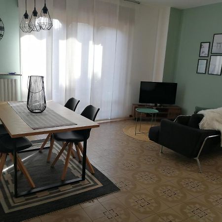 Casa Vacanze Donatella Carenno Buitenkant foto