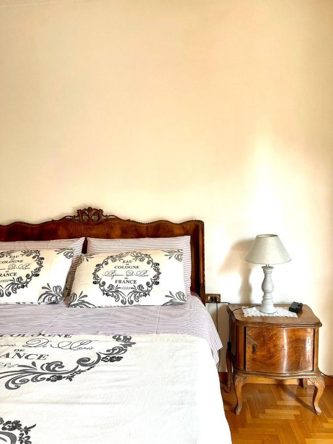 Casa Vacanze Donatella Carenno Buitenkant foto
