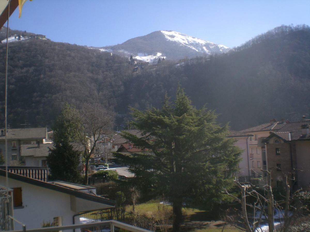 Casa Vacanze Donatella Carenno Buitenkant foto